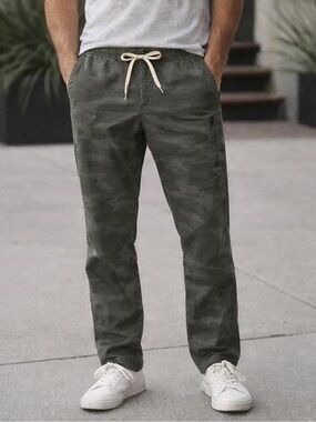 Vuori Mens Camo Ripstop Climber Outdoor Hiking Pants. Size 32”.